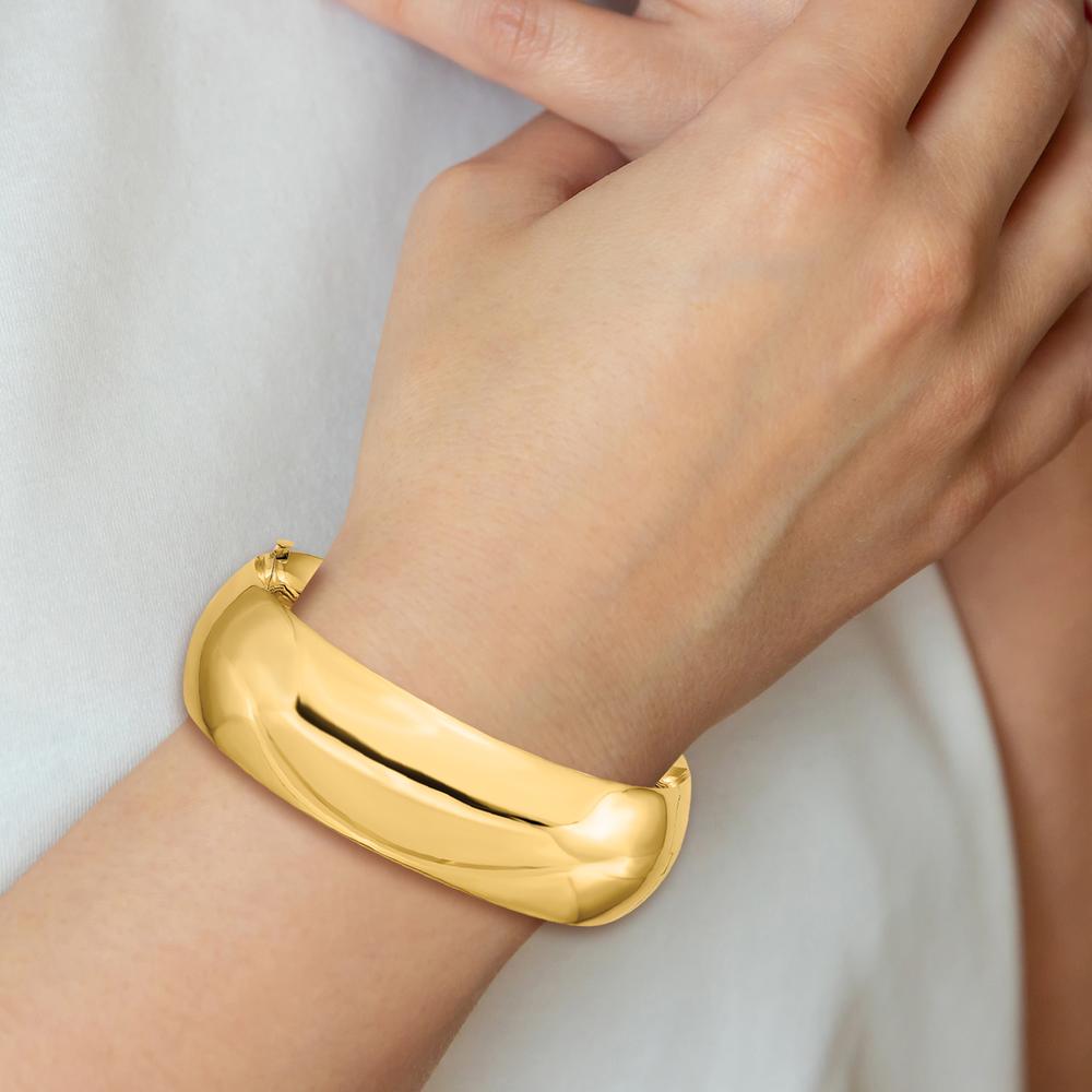 14K Yellow Gold 20mm High Polished Hinged Bangle Bracelet - 7 inch Length by Oro Pregiato