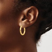 14K Yellow Gold 22mm Diamond-Cut Medium Hoop Earrings with Polished Finish by 0