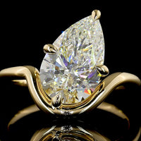 14K Yellow Gold 3 Carat Pear Shape Solitaire Ring with Inclined Setting and IGI Certified Lab Grown F VVS2 Diamond - Covaloro Fine Jewelry