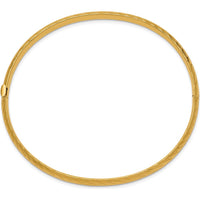 14K Yellow Gold 4.75mm Polished Textured Hinged Oval Bangle Bracelet with Box Catch Clasp by Oro Pregiato