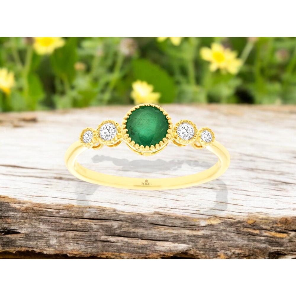 14K Yellow Gold 5-Stone Graduating Ring with 0.52 Carat Round Emerald and 0.12 Carat Round Diamonds in Bezel Milgrain Settings - Royal Jewelry