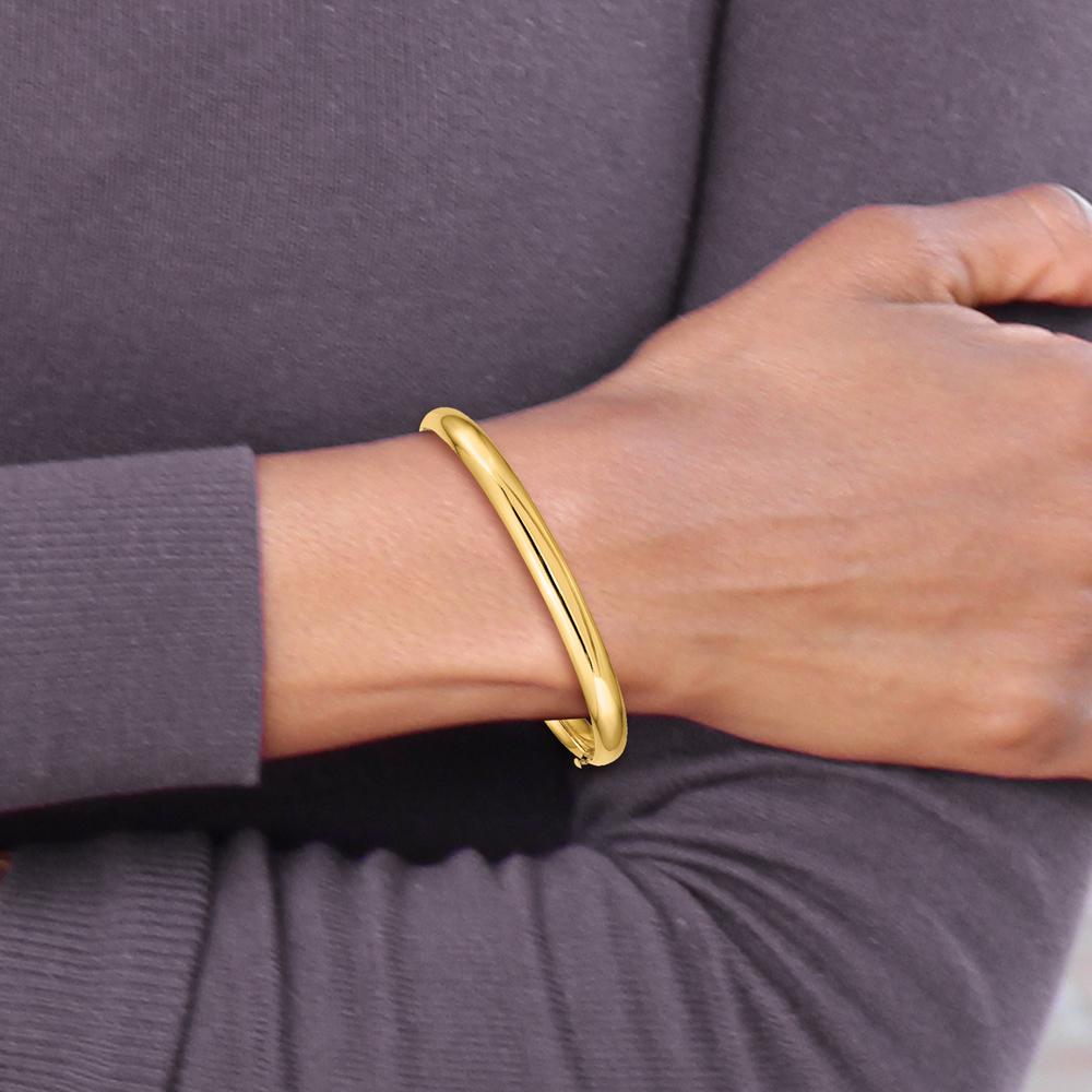 14K Yellow Gold 6mm Oversized High Polished Hinged Oval Bangle Bracelet by Oro Pregiato