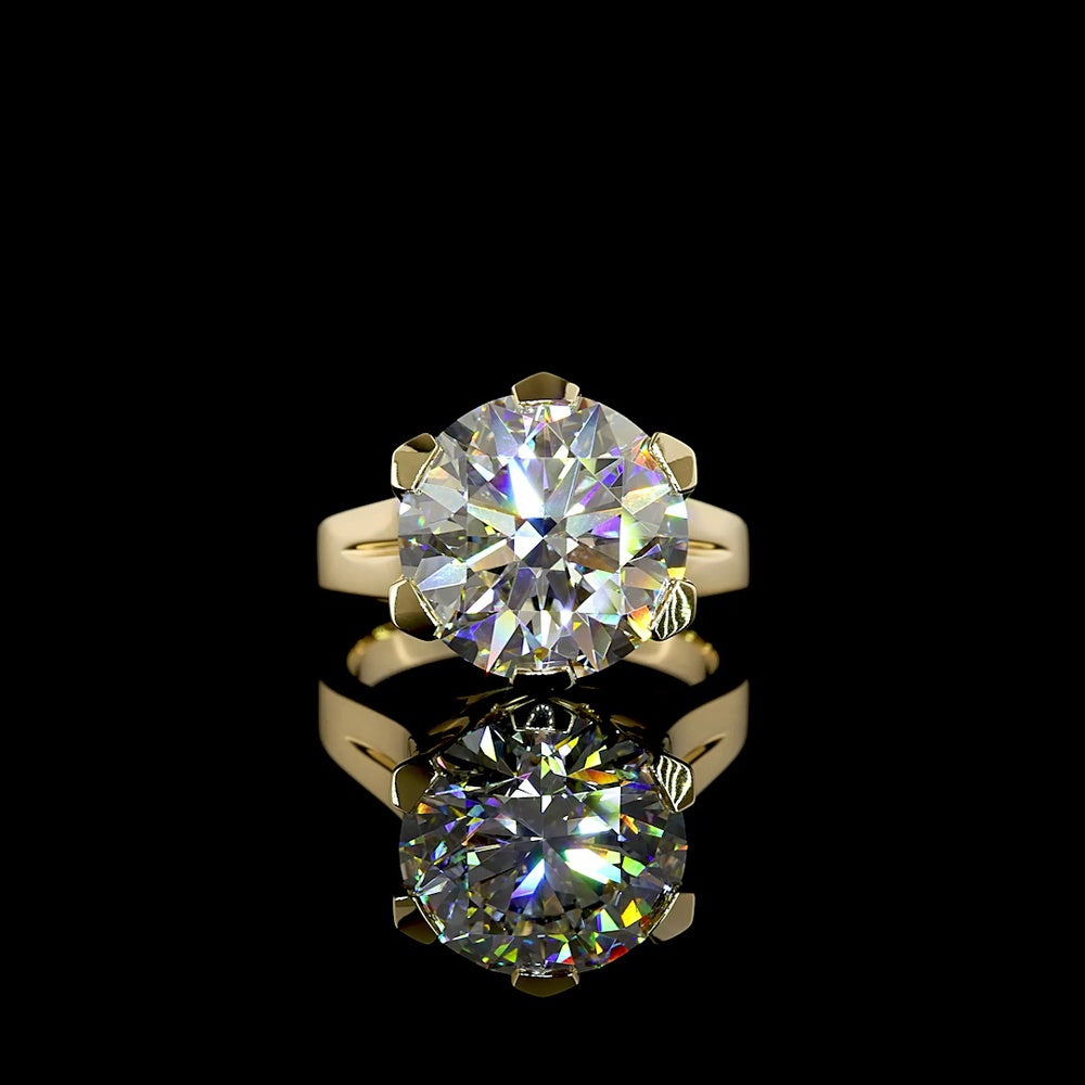 14K Yellow Gold 7.03 Carat Round Brilliant Cut Lab Diamond Solitaire Ring with E-F Color and VVS2 Clarity - IGI Certified - Covaloro Fine Jewelry