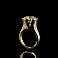 14K Yellow Gold 7.03 Carat Round Brilliant Cut Lab Diamond Solitaire Ring with E-F Color and VVS2 Clarity - IGI Certified - Covaloro Fine Jewelry