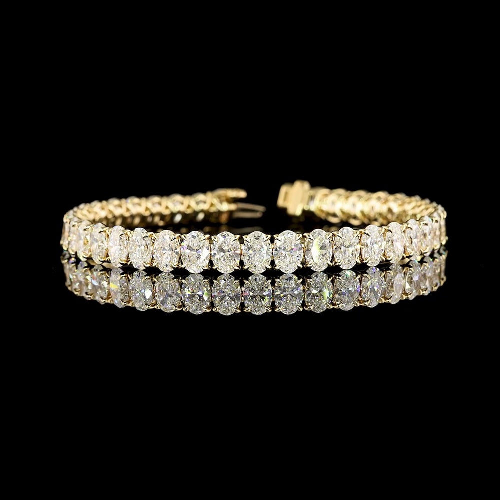14K Yellow Gold 7-Inch Tennis Bracelet with 20 Carat Oval Cut Lab-Grown Diamonds in Prong Setting - E-F Color VS2 Clarity - Covaloro Fine Jewelry
