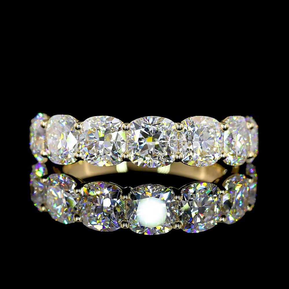 14K Yellow Gold 7-Stone Anniversary Eternity Band with Square Cushion Brilliant Cut Lab Diamonds - 3.91 Carat Total Weight E-F VS - Covaloro Fine Jewelry