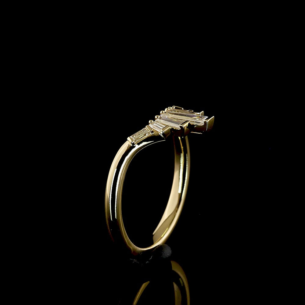 14K Yellow Gold 7-Stone Eternity Band with North-South Baguette Lab Diamonds - 0.35 Carat Total Weight, E-F Color VS Clarity - Covaloro Fine Jewelry
