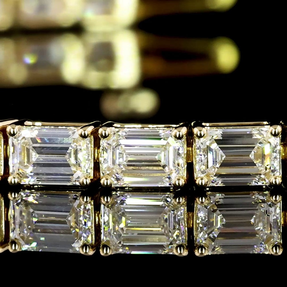 14K Yellow Gold 7" Tennis Bracelet with East-West Set Emerald Cut Lab Diamonds - 13.96 Carat Total Diamond Weight (E-F Color, VVS2 Clarity) - Covaloro Fine Jewelry