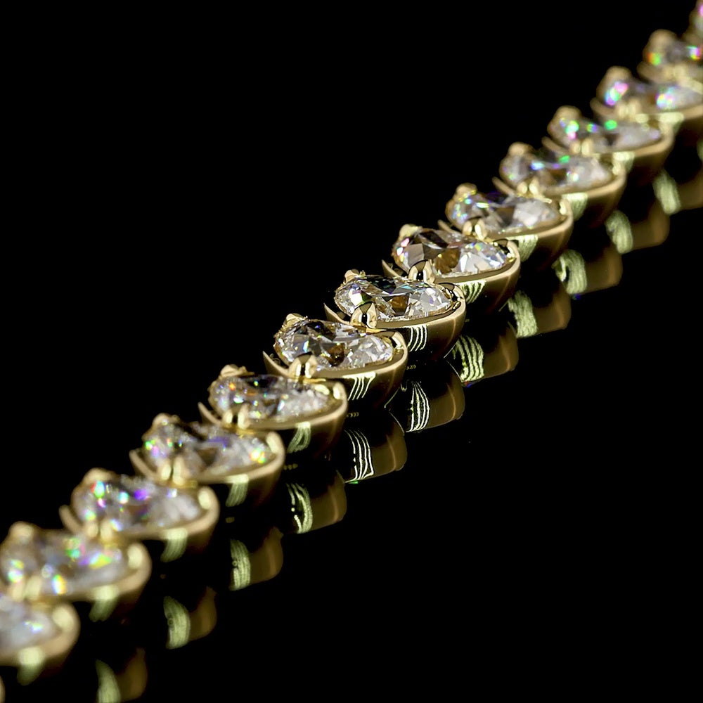 14K Yellow Gold 8.45 Carats Heart-Shape Diamond East-West Tennis Bracelet with Bezel-Prong Setting - 34 Lab Grown Stones, E-F VS1 Clarity - Covaloro Fine Jewelry