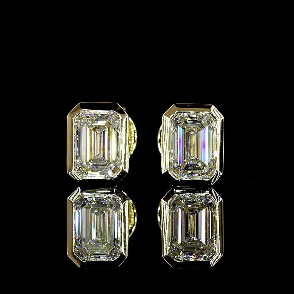 14K Yellow Gold Bezel Set Emerald Cut Lab Diamond Stud Earrings - 1.06 Carat Total Weight, D Color, VVS Clarity, IGI Certified - Covaloro Fine Jewelry