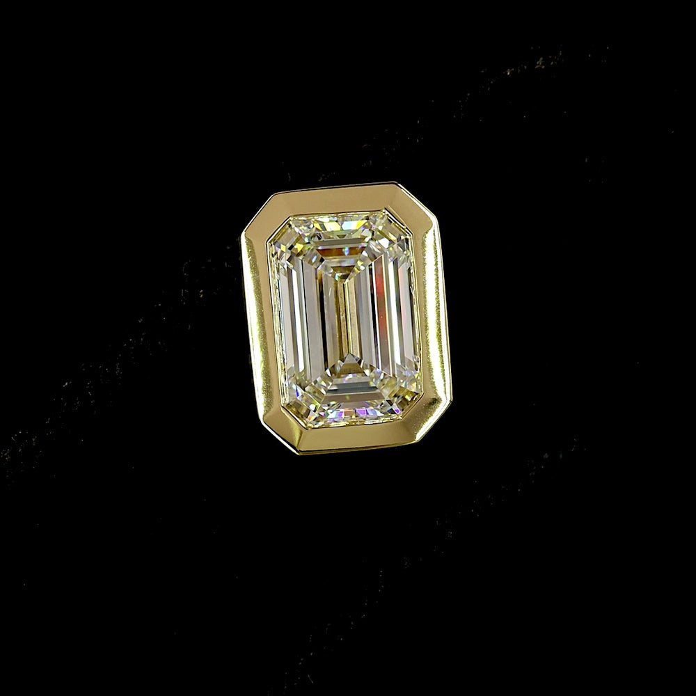 14K Yellow Gold Bezel Set Emerald Cut Lab Diamond Stud Earrings - 4.52 Carat Total Weight, D VS1 IGI Certified - Covaloro Fine Jewelry