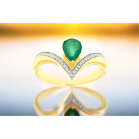 14K Yellow Gold Chevron Ring with 0.68 Carat Pear-Shaped Emerald and 0.15 Carat Diamond Channel Setting - Royal Jewelry