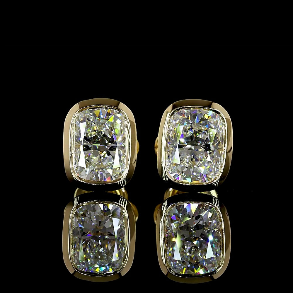 14K Yellow Gold Cushion Brilliant Bezel Set Lab Diamond Stud Earrings - 2.04 Carat Total Weight, D VVS2 IGI Certified - Covaloro Fine Jewelry