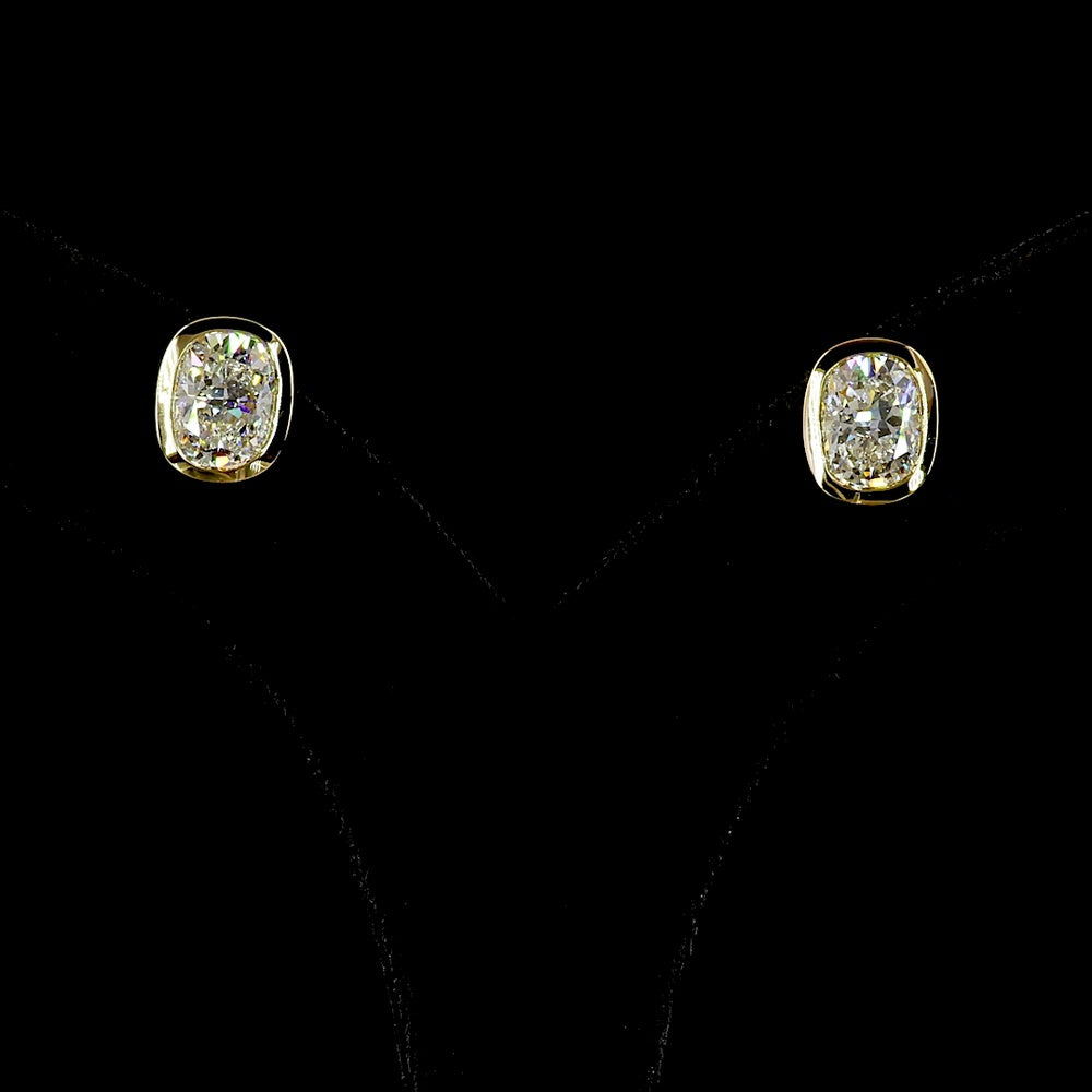 14K Yellow Gold Cushion Brilliant Bezel Set Lab Diamond Stud Earrings - 4.09 Carat Total Weight, D VVS2 IGI Certified - Covaloro Fine Jewelry