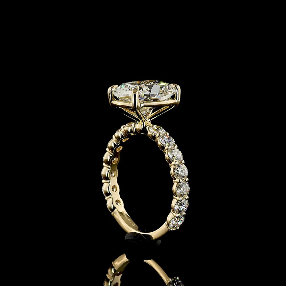 14K Yellow Gold Cushion Brilliant Cut Solitaire Diamond Shank Ring with E VVS2 Center and Accent Diamonds - 5.55 Carats Total Diamond Weight - Covaloro Fine Jewelry