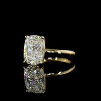 14K Yellow Gold Cushion Brilliant Cut Solitaire Ring with 4.18 Carat Lab Grown Diamond - E Color VVS2 Clarity IGI Certified - Covaloro Fine Jewelry