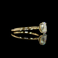 14K Yellow Gold Cushion Brilliant Solitaire Ring with 1.05 Carat Lab Diamond - E-F VVS2 IGI Certified - Covaloro Fine Jewelry