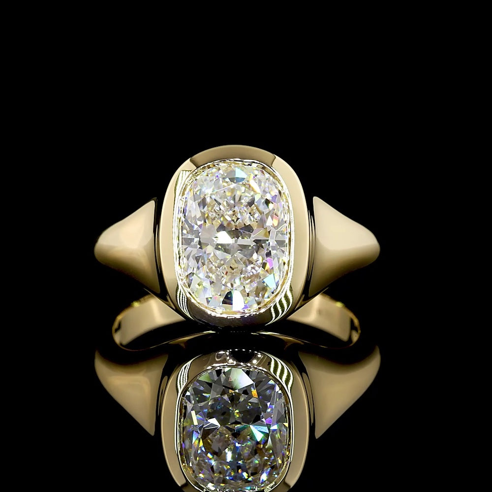 14K Yellow Gold Cushion Brilliant Solitaire Ring with North-South Bezel Set Lab Diamond - 3.01 Carat Total Weight, E Color VVS2 Clarity, IGI Certified - Covaloro Fine Jewelry