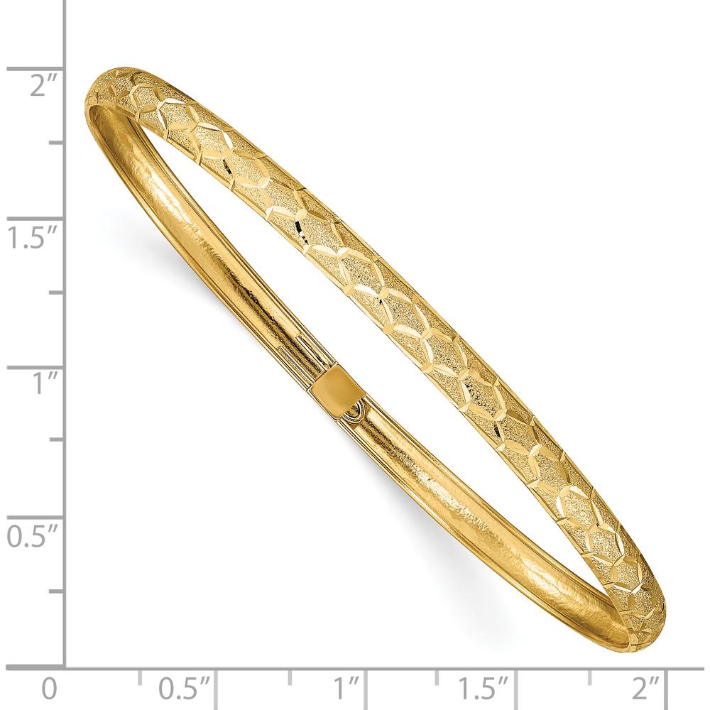 14K Yellow Gold Diamond-Cut Flexible Oval Bangle Bracelet with Hexagonal Design by Oro Pregiato