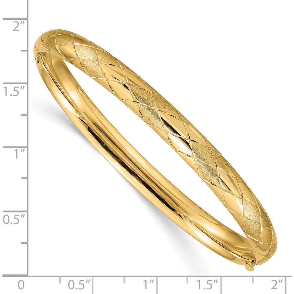 14K Yellow Gold Diamond-Cut Hinged Oval Bangle Bracelet - 6.50mm Width by Oro Pregiato