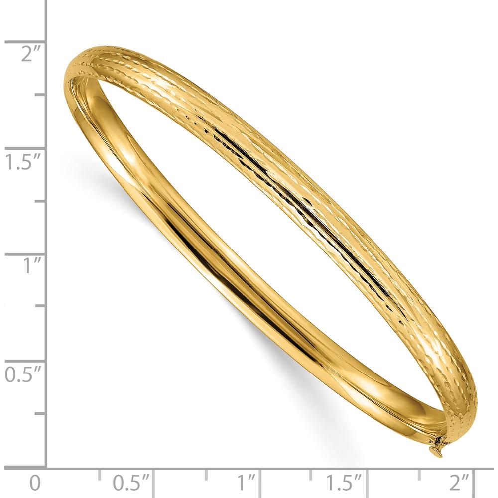 14K Yellow Gold Diamond-Cut Polished Hinged Oval Bangle Bracelet - 4.75mm Width by Oro Pregiato