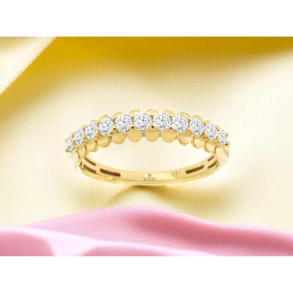 14K Yellow Gold Diamond Wedding Band with Round Diamonds - 0.50 Carats Total Diamond Weight