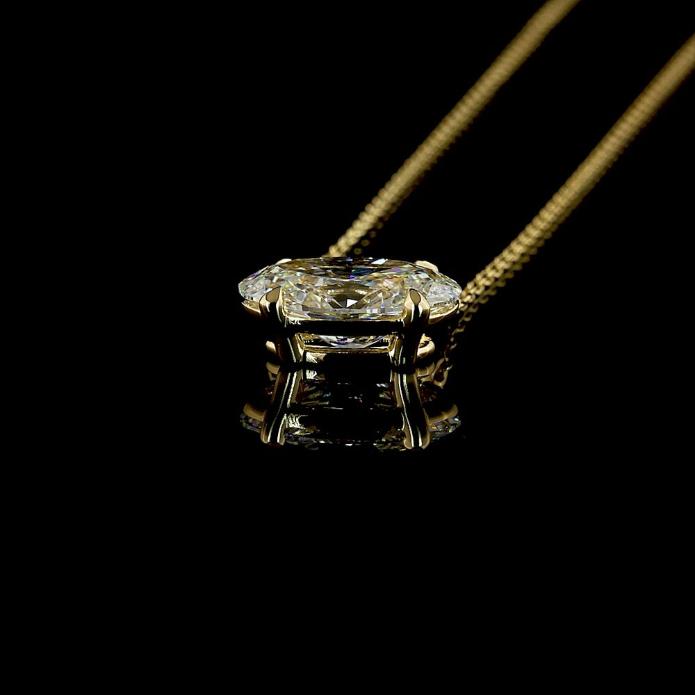 14K Yellow Gold East-West Oval Cut Solitaire Pendant with 2.22 Carat Lab-Grown Diamond - IGI Certified E-F VVS2 - Covaloro Fine Jewelry