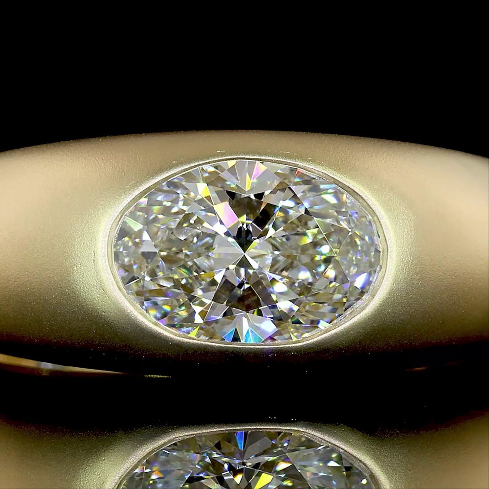 14K Yellow Gold East-West Oval Solitaire Ring with Flush Set Lab Diamond - 1.29 Total Carat Weight, E VVS2 - Covaloro Fine Jewelry
