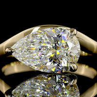 14K Yellow Gold East-West Pear Cut Lab Diamond Solitaire Ring - 2.52 Carat D VVS2 IGI Certified - Covaloro Fine Jewelry