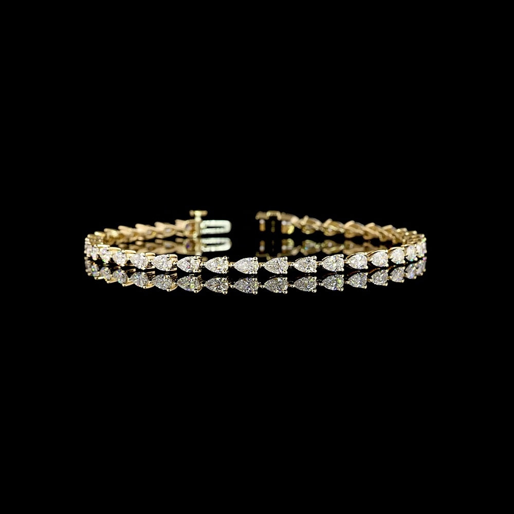 14K Yellow Gold East-West Pear Shape Lab Diamond Tennis Bracelet - 4.14 Total Carat Weight, E-F Color VS1 Clarity (37 Stones) - Covaloro Fine Jewelry