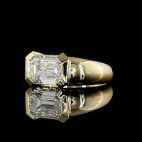 14K Yellow Gold East-West Solitaire Ring with 3.01 Carat Emerald Cut Lab Diamond - D VS2 IGI Certified - 6.02 Total Carat Weight - Covaloro Fine Jewelry