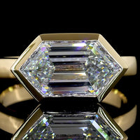 14K Yellow Gold East-West Step Marquise Cut Lab Diamond Solitaire Ring - 3.17 Carat D VVS2 IGI Certified - Covaloro Fine Jewelry