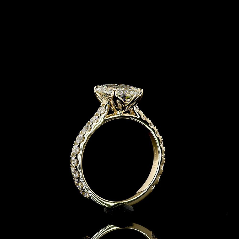 14K Yellow Gold Emerald Cut Lab Diamond Solitaire Shank Ring with Pave Band - 3.04 Carats Center, 4.04 Carats Total Diamond Weight, E VVS2 IGI Certified - Covaloro Fine Jewelry