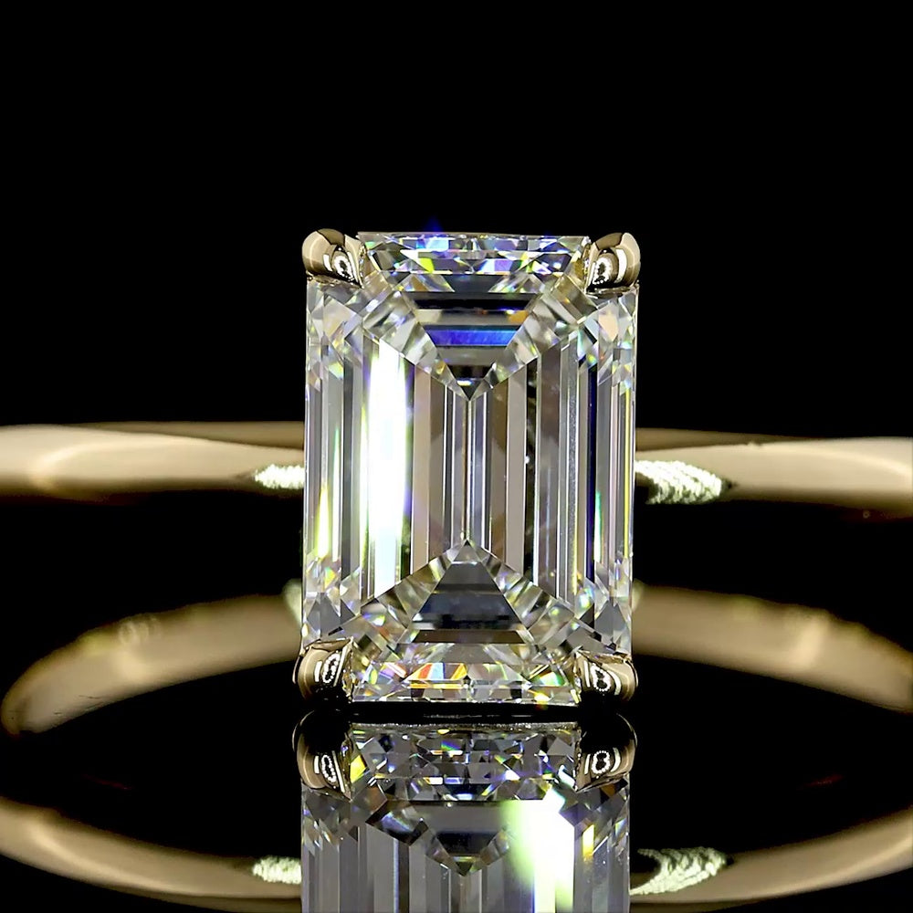 14K Yellow Gold Emerald Cut Solitaire Ring with 1.56 Carat Lab Grown Diamond - IGI Certified E-F VVS2 - Covaloro Fine Jewelry