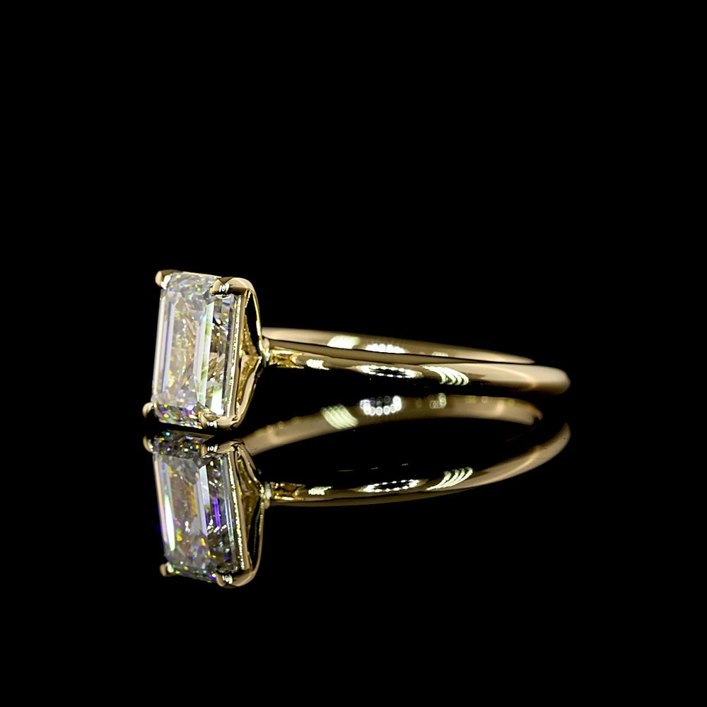 14K Yellow Gold Emerald Cut Solitaire Ring with 1.56 Carat Lab Grown Diamond - IGI Certified E-F VVS2 - Covaloro Fine Jewelry