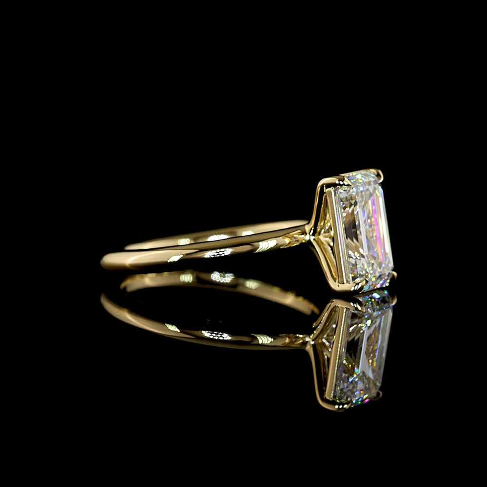 14K Yellow Gold Emerald Cut Solitaire Ring with 2.59 Carat IGI Certified Lab Diamond - E-F Color, VVS2 Clarity - Covaloro Fine Jewelry