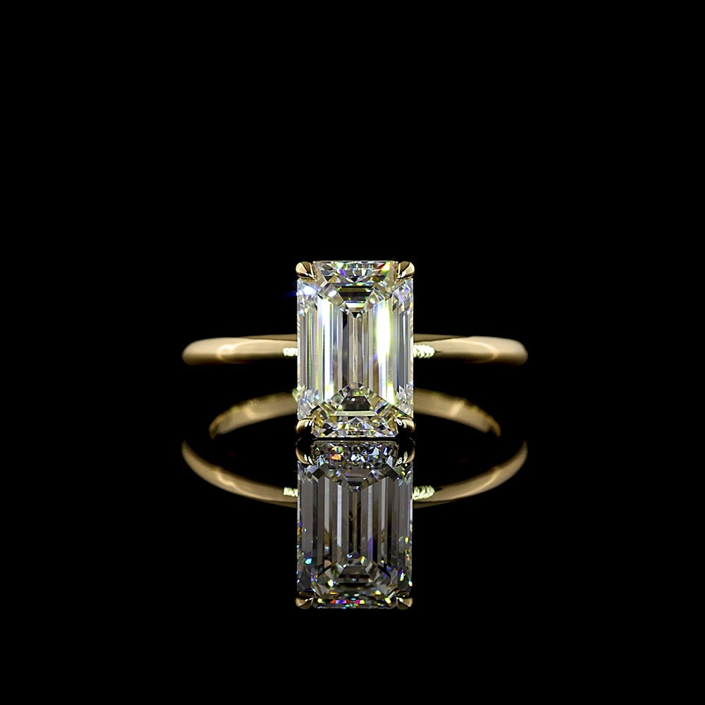 14K Yellow Gold Emerald Cut Solitaire Ring with 2.59 Carat IGI Certified Lab Diamond - E-F Color, VVS2 Clarity - Covaloro Fine Jewelry