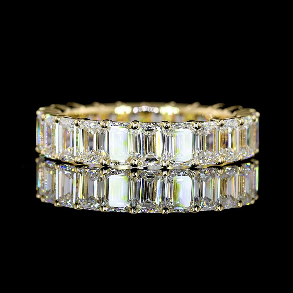 14K Yellow Gold Eternity Band with 23 North-South Set Emerald Cut Lab Diamonds - 4.05 Carat Total Weight (E-F VVS2) - Covaloro Fine Jewelry