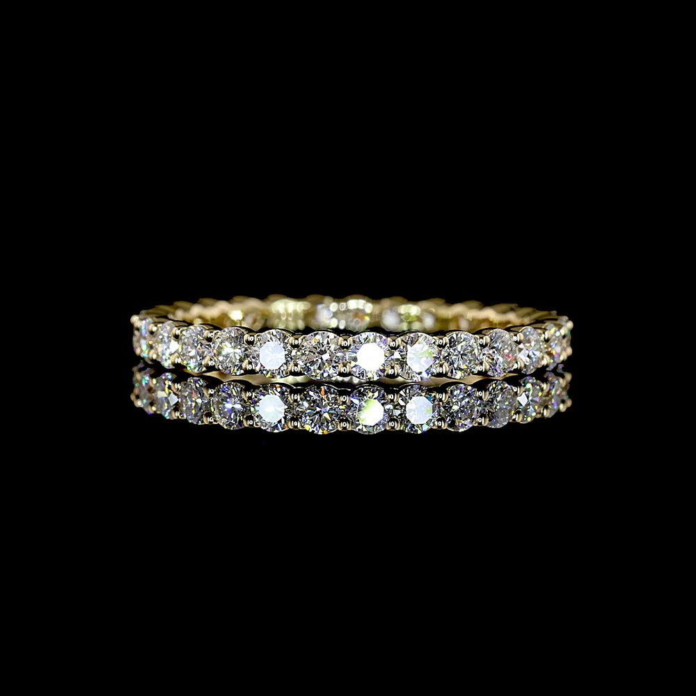 14K Yellow Gold Eternity Band with 29 Prong-Set Round Lab Diamonds - 1.07 Carat Total Weight E-F VS1 - Covaloro Fine Jewelry
