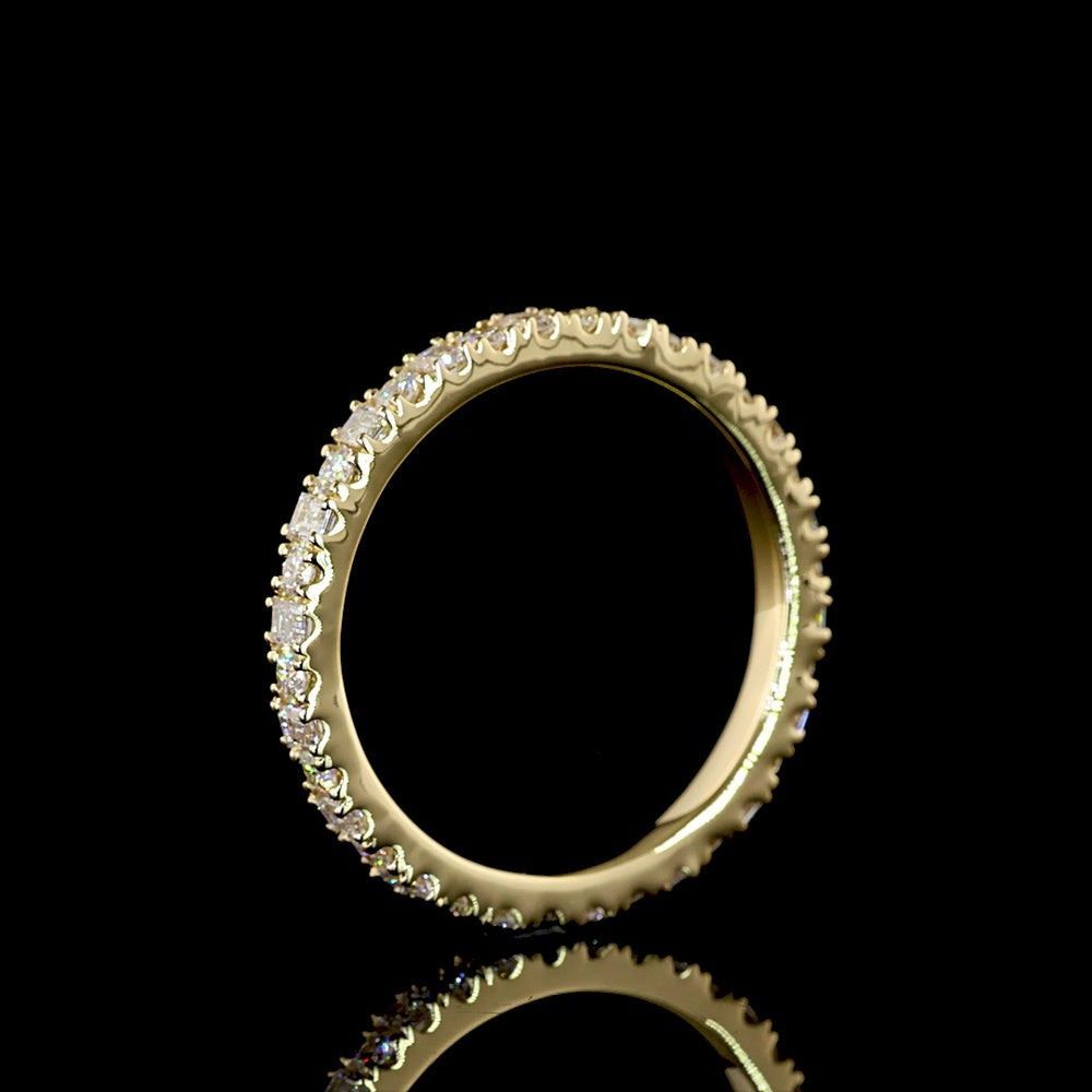 14K Yellow Gold Eternity Band with Alternating Baguette and Round Lab Diamonds - 0.89 Carats Total Diamond Weight - Covaloro Fine Jewelry