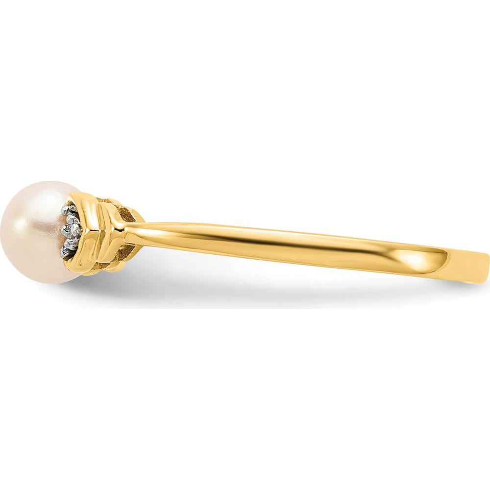 14K Yellow Gold Freshwater Cultured Pearl and Diamond Ring - 0.01 Carat Total Diamond Weight by Oro Pregiato