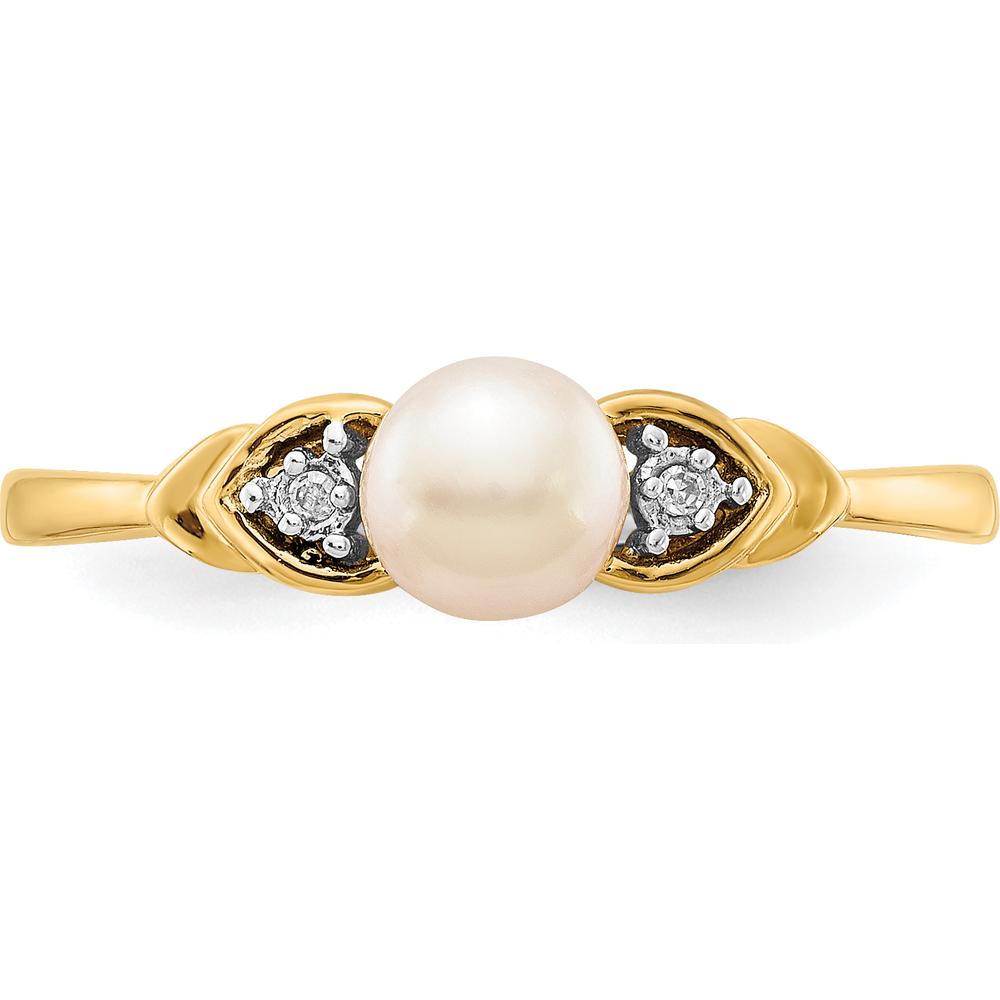14K Yellow Gold Freshwater Cultured Pearl and Diamond Ring - 0.01 Carat Total Diamond Weight by Oro Pregiato