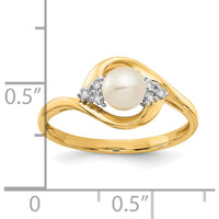14K Yellow Gold Freshwater Pearl and Diamond Ring - 0.018 Carat Total Diamond Weight by Oro Pregiato