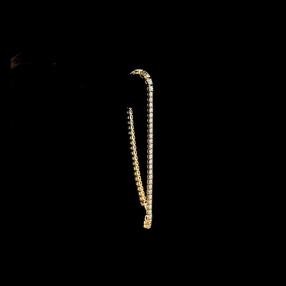 14K Yellow Gold Heart Center Tennis Bracelet with 0.38 Carats Bezel-Set Heart Lab Diamond and 5.39 Carats Round Brilliant Lab Diamonds - 5.77 Carats Total Weight - Covaloro Fine Jewelry