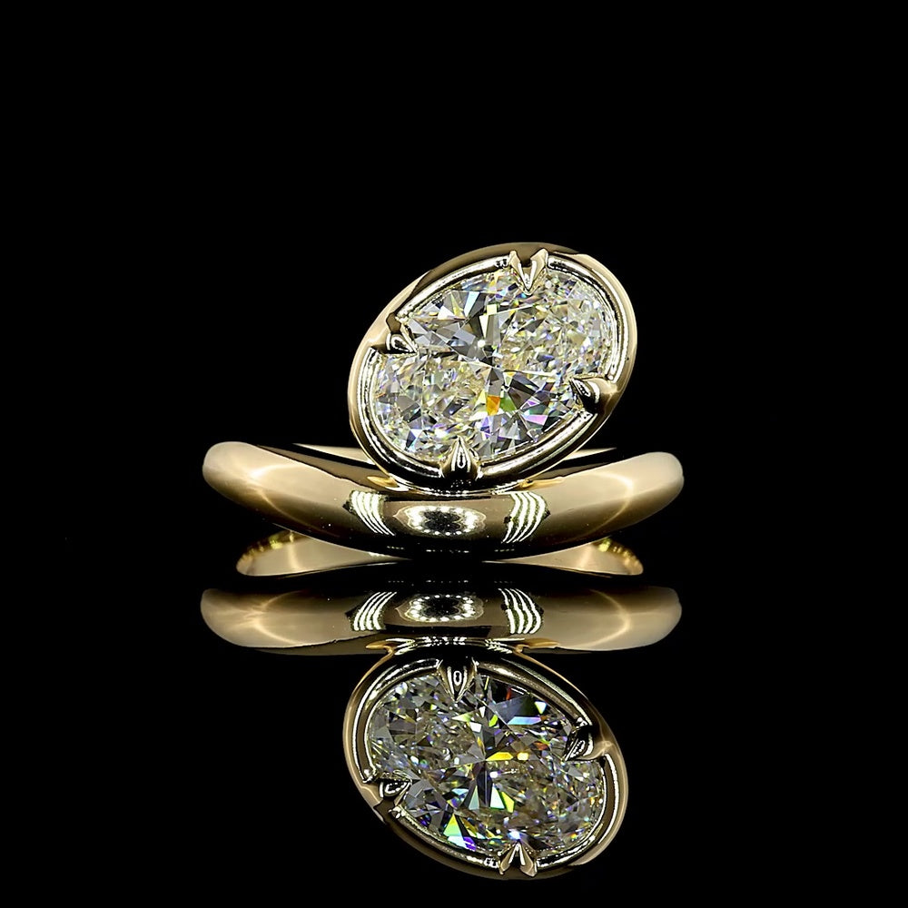 14K Yellow Gold Inclined Oval Cut Solitaire Ring with Bezel-Prong Setting - 2.01 Carat Lab Grown Diamond D VVS2 IGI Certified - Covaloro Fine Jewelry