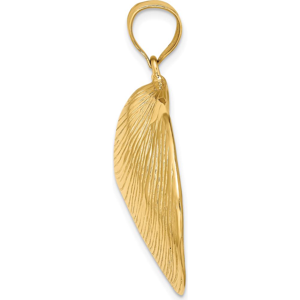 14K Yellow Gold Large Textured Clam Shell Pendant - Ocean-Inspired Charm by Oro Pregiato