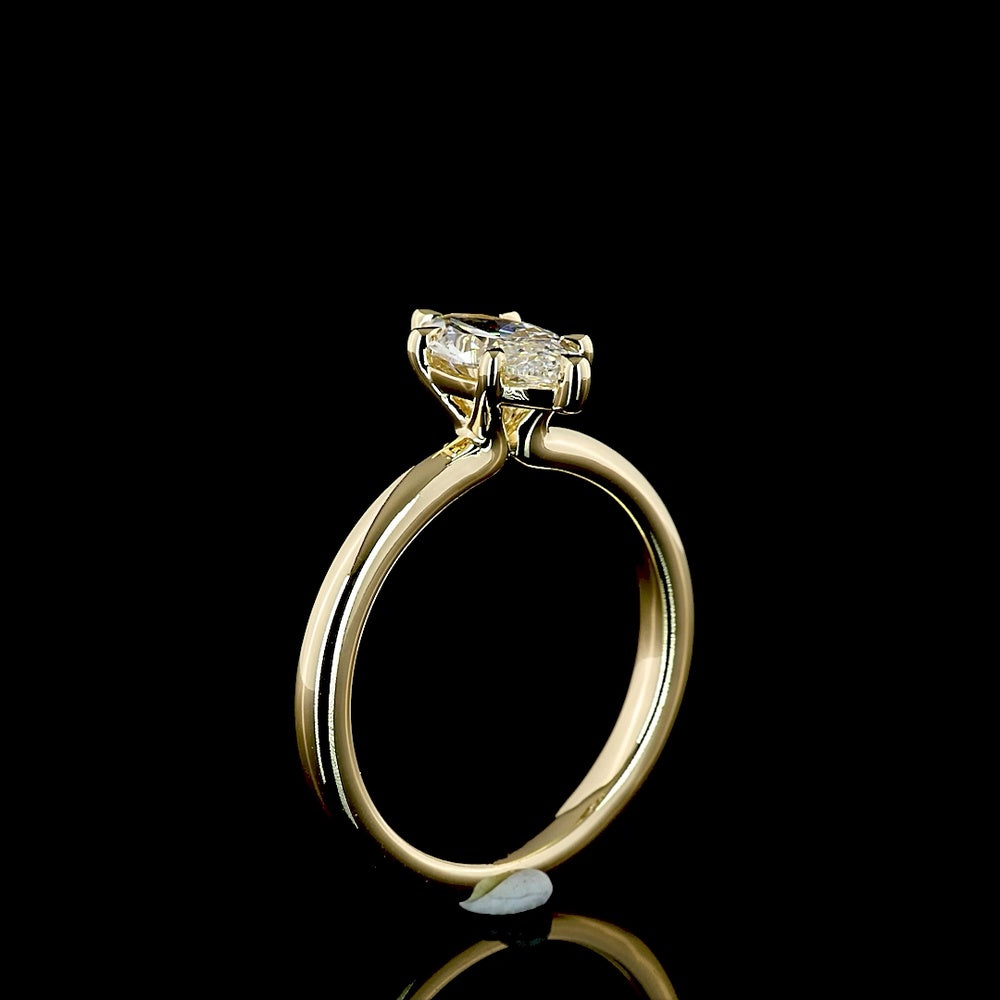 14K Yellow Gold Marquise Cut Solitaire Ring with 1.05 Carat Lab Grown D VVS1 Diamond - IGI Certified - Covaloro Fine Jewelry
