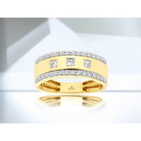 14K Yellow Gold Men's Diamond Ring with Princess Cut and Round Diamonds - 0.91 Carats Total Diamond Weight
