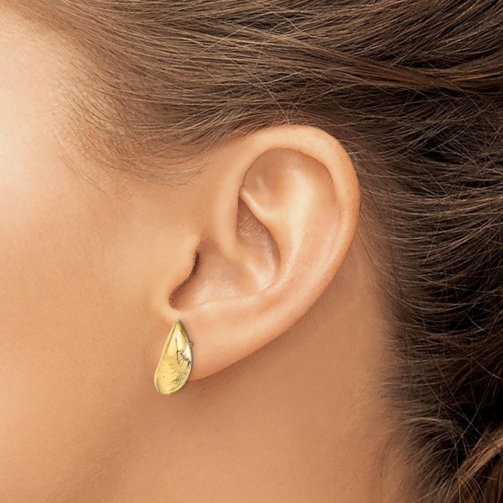 14K Yellow Gold Mussel Shell Button Earrings - Polished Finish by 0