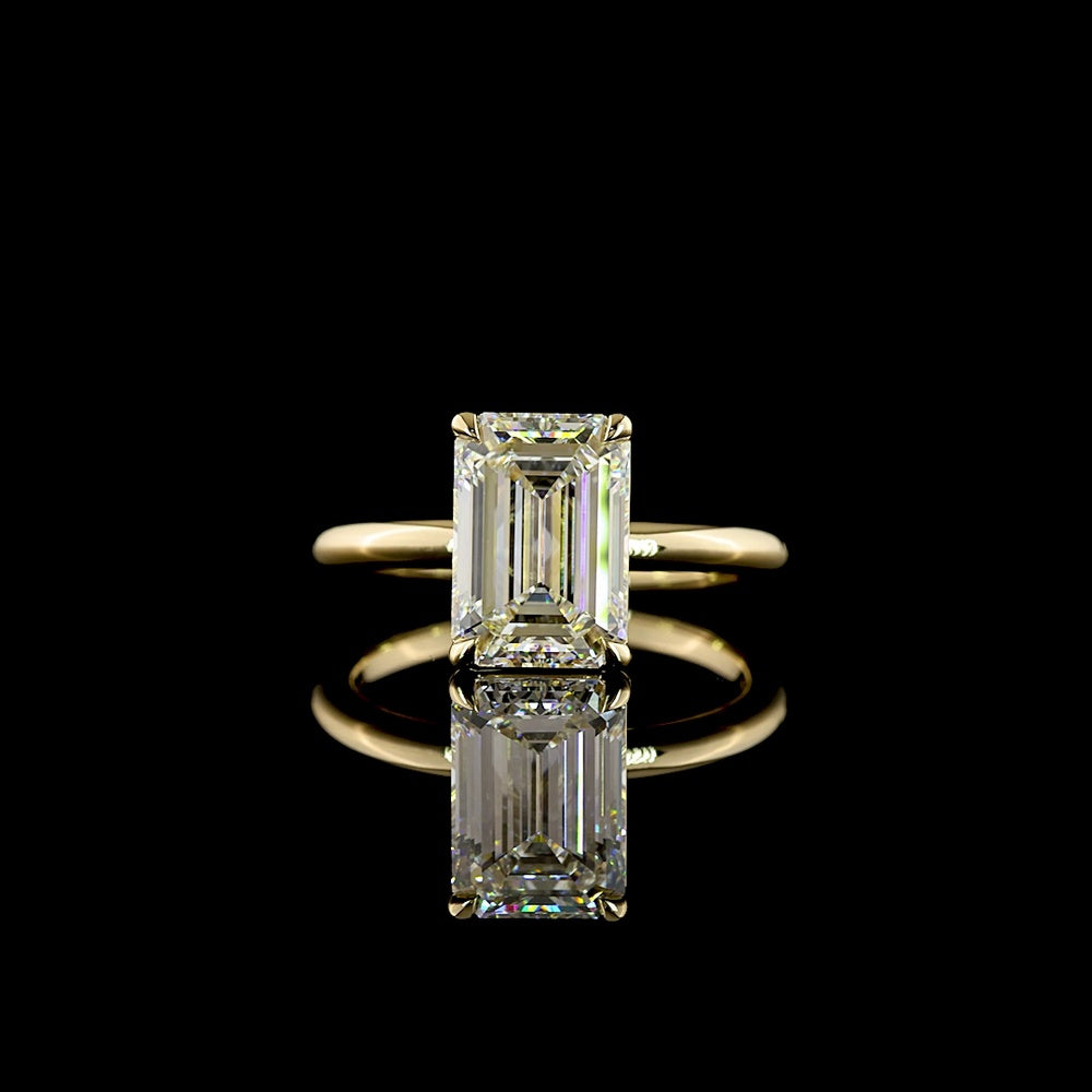 14K Yellow Gold North-South Emerald Cut Lab Diamond Solitaire Ring - 3.23 Carat Total Weight, E-F Color VS1 Clarity, IGI Certified - Covaloro Fine Jewelry
